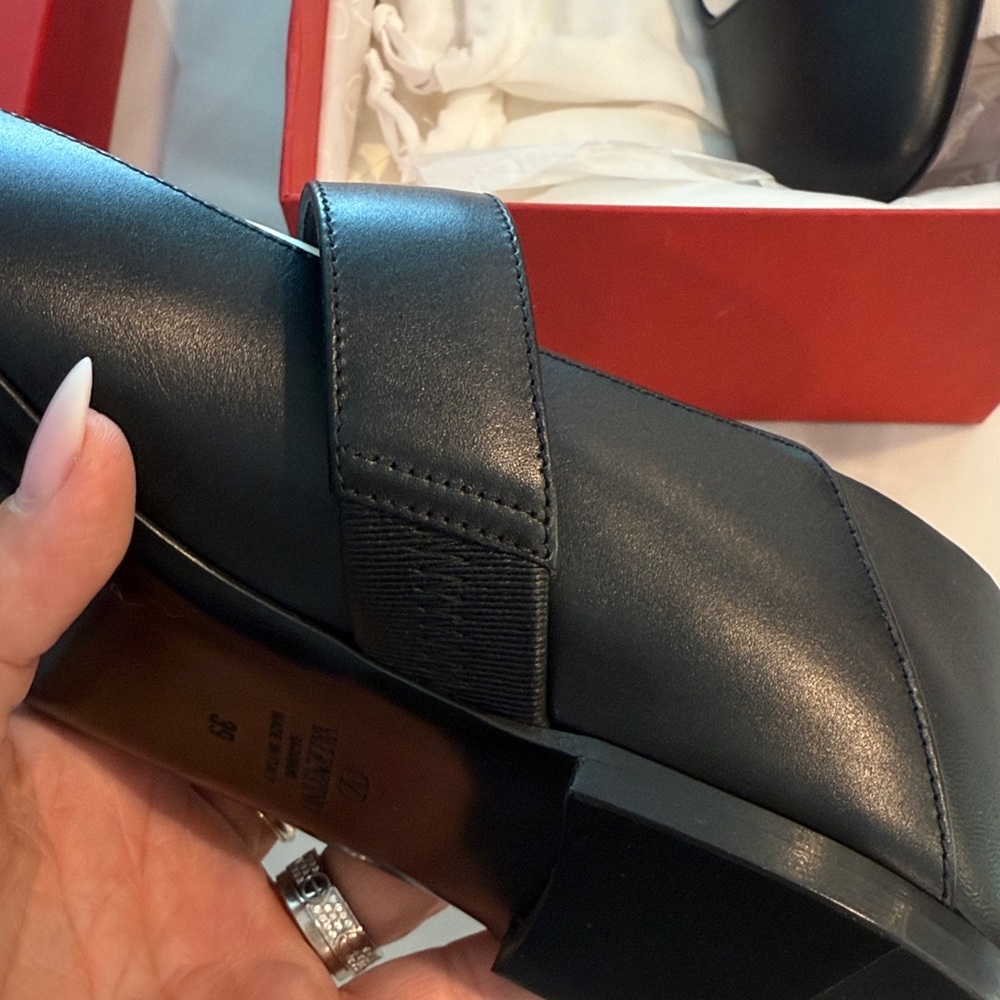 Valentino square toe Leather Mary Jane Flats with Gold Buckle - Picture 9 of 9